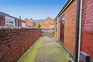 Photo 27- click for photo gallery